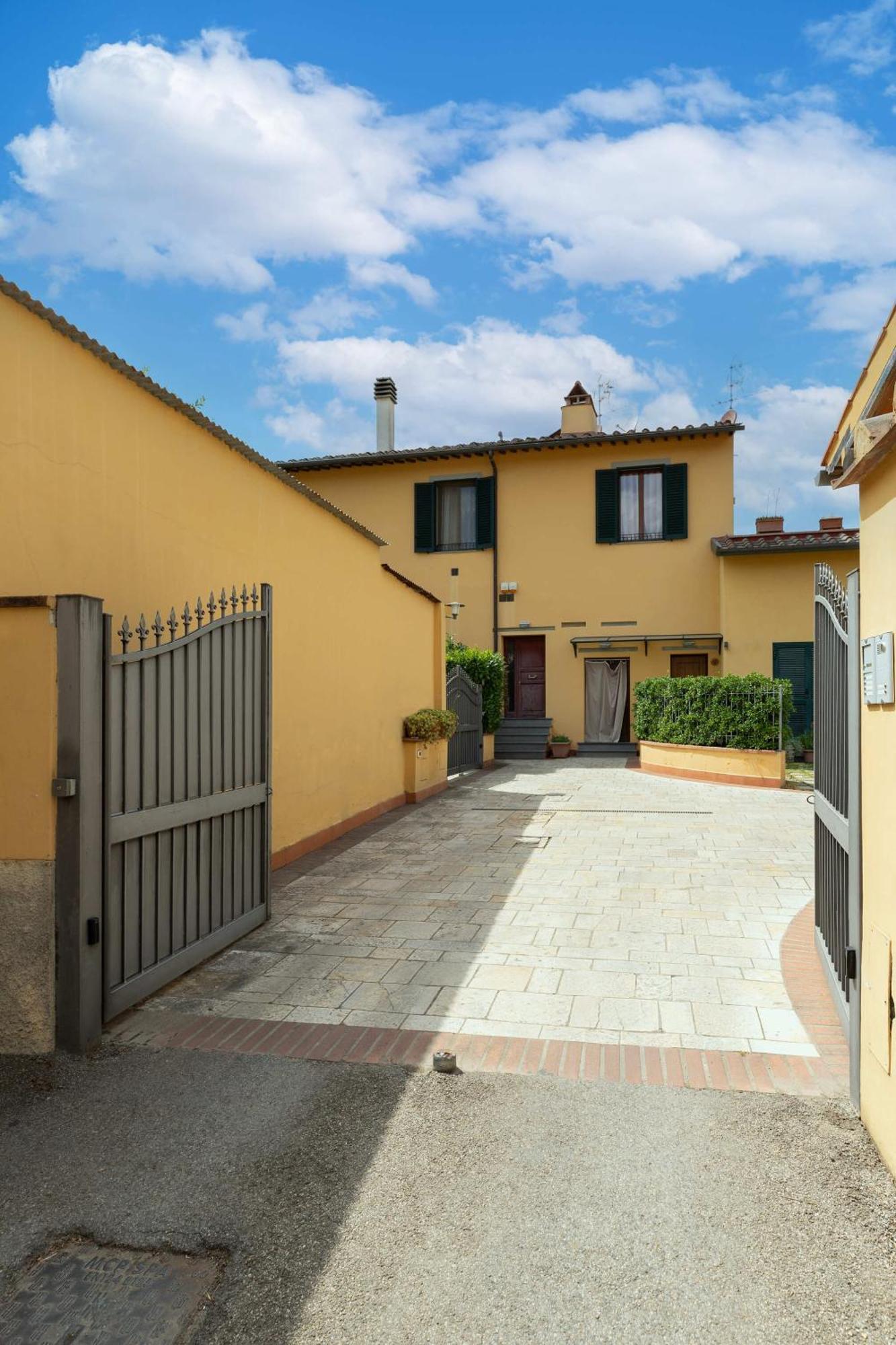 Colonica San Cresci Alle Porte Di Firenze 6 Pax Free Parking Кампи Бизенцио Екстериор снимка